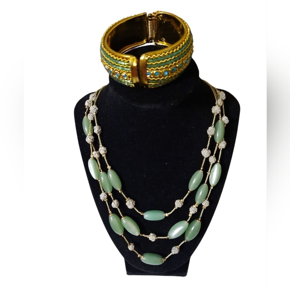 Vintage Green Necklace And Braclet Jewelry Set